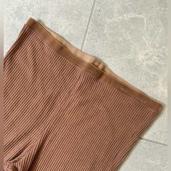 NWT Free People Luxe Life Leggings Size - Medium - Picture 9 of 12